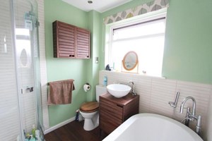 Photo4- click for photo gallery